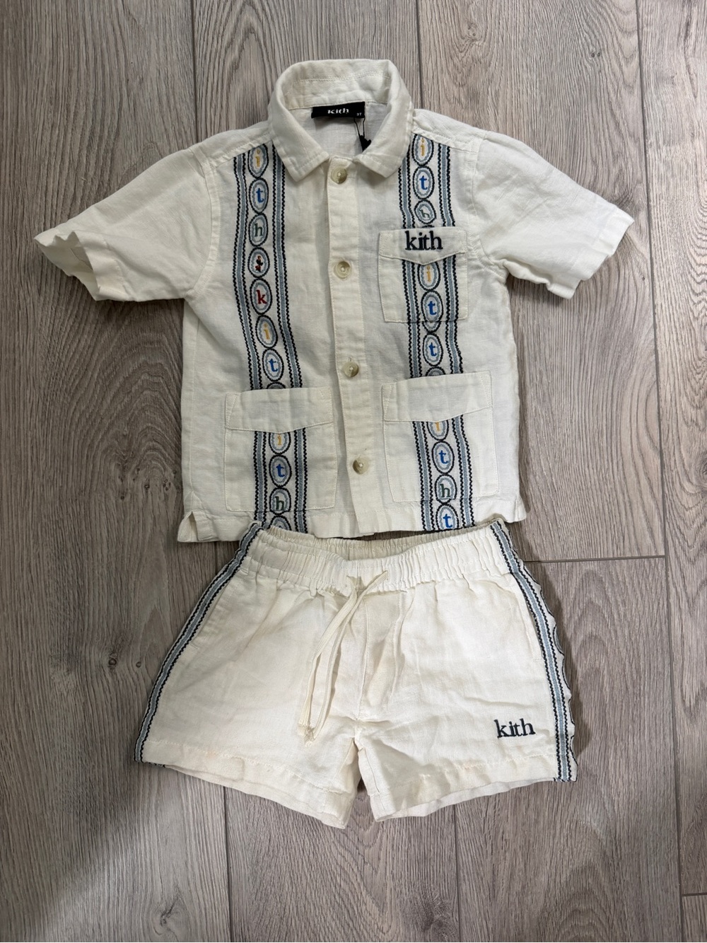 Kith Kids Cream Embroidered Two-Piece Shirt & Shorts Set